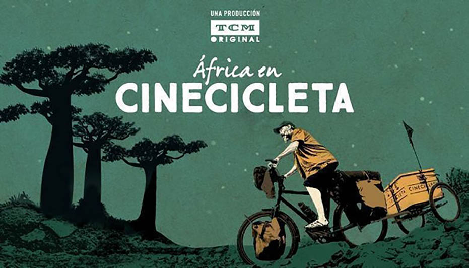 Proyección de 'África en cinecicleta', de Isabel Segura y Carmelo López. Coloquio posterior con Juan Zavala, Isabel Segura y Carmelo López 