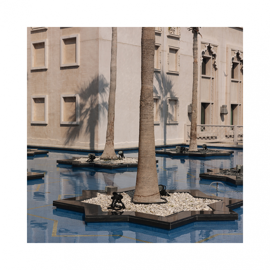 Ciclo '25 del 21'. Inauguración de 'Un mundo feliz. Ensayo visual sobre nuestra vida en el siglo 21', proyecto fotográfico de Míchelo Toro 
