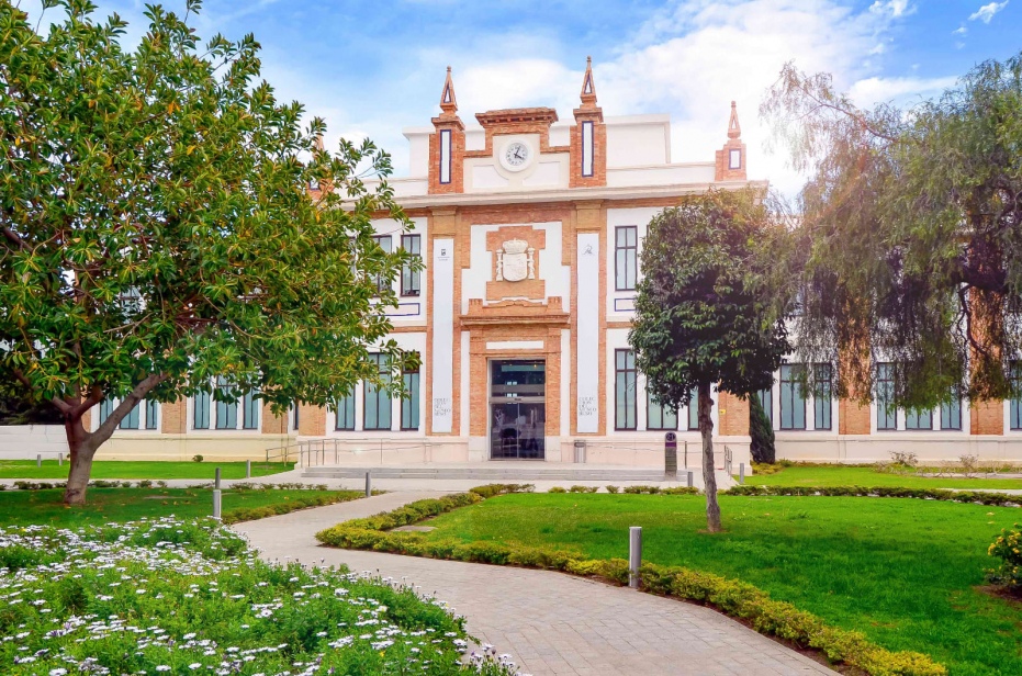 Intervención de Cristina Céspedes en el MEET/Colección Museo Ruso