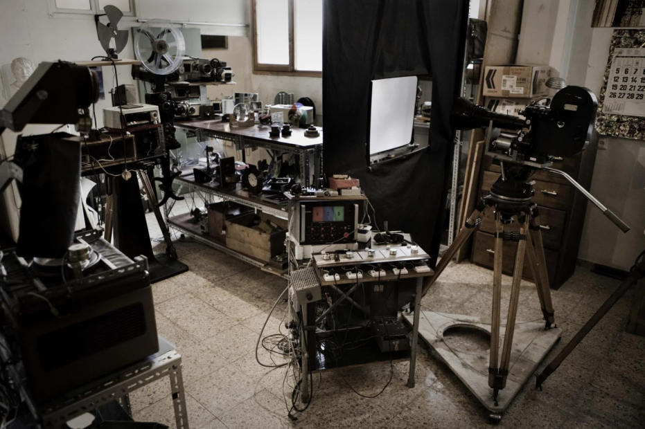 Exposición ‘Val del Omar. El laboratorio PLAT’